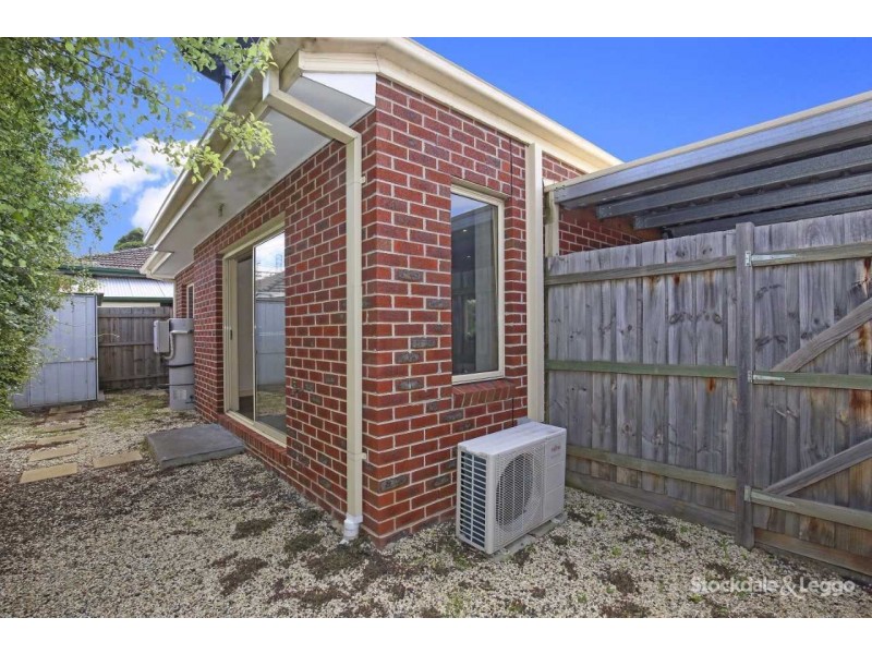 2/3 Mahoneys Road, Reservoir VIC 3073