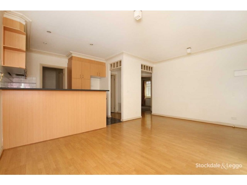 8/180-184 Broadway, Reservoir VIC 3073