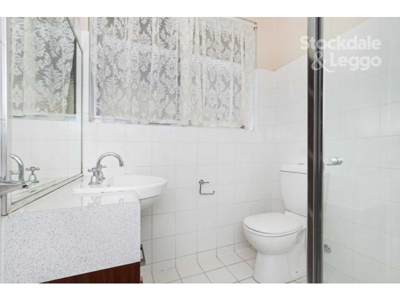 1/35 Taylor Avenue, Reservoir VIC 3073