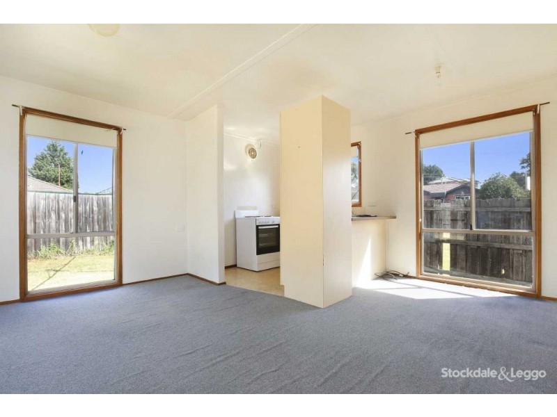 2/23 Lahinch Street, Preston VIC 3072