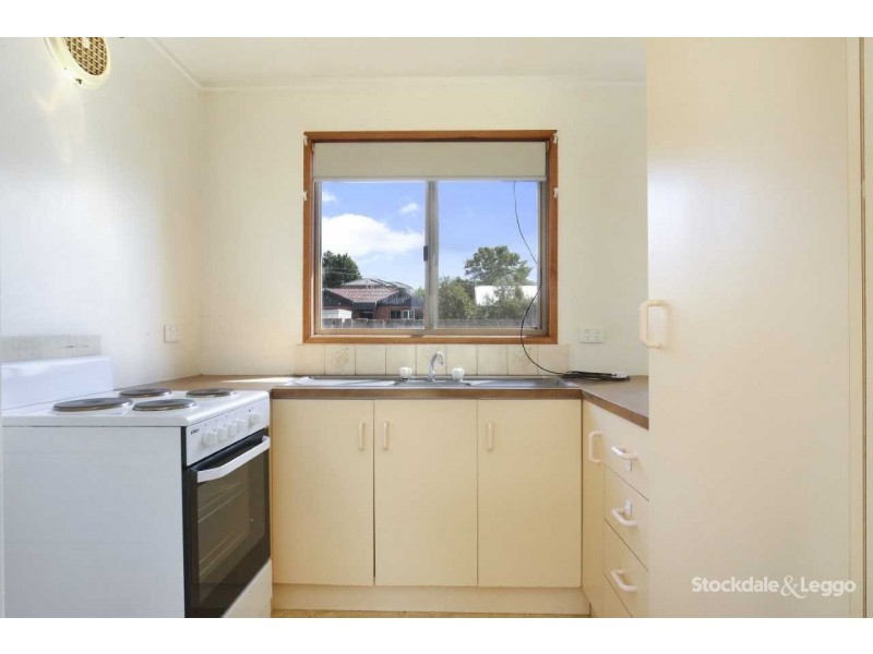 2/23 Lahinch Street, Preston VIC 3072