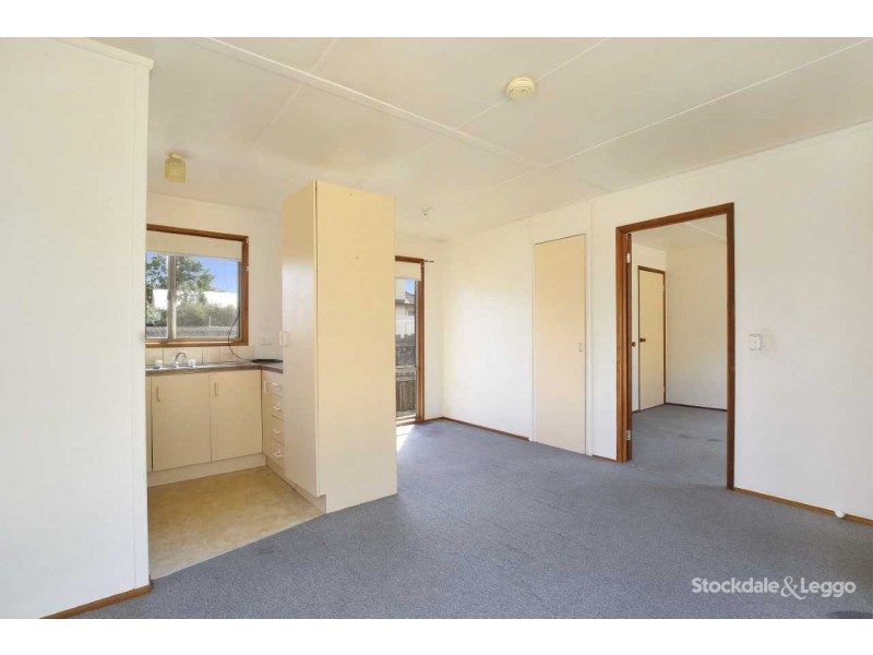 2/23 Lahinch Street, Preston VIC 3072