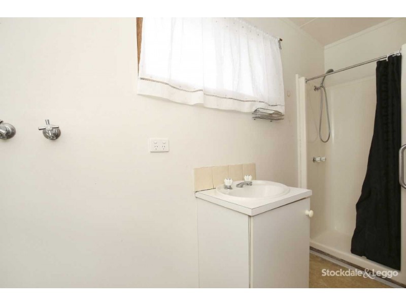 2/23 Lahinch Street, Preston VIC 3072