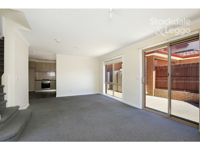 2/32 North Road, Reservoir VIC 3073