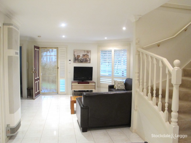 27 Mccoll Street, Reservoir VIC 3073