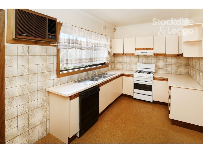 75 Cheddar Road, Reservoir VIC 3073