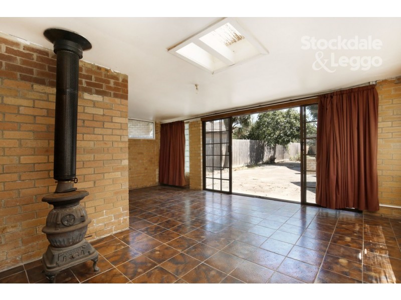 75 Cheddar Road, Reservoir VIC 3073
