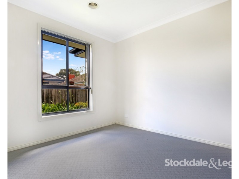 2/14 Duffy Street, Reservoir VIC 3073