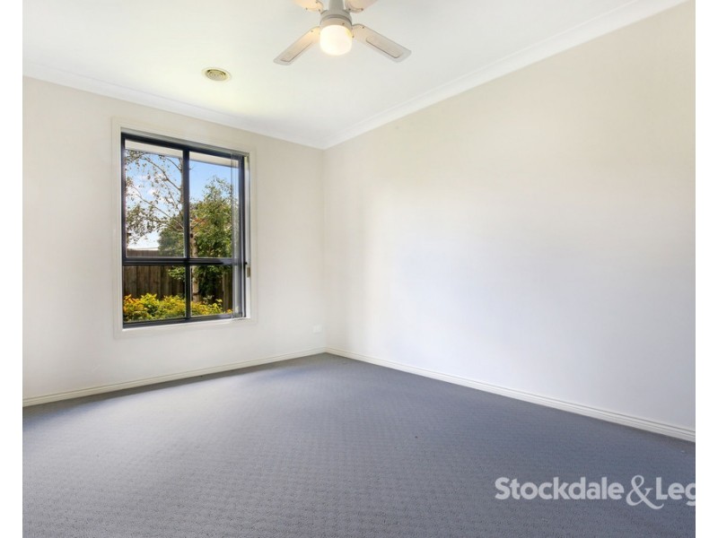 2/14 Duffy Street, Reservoir VIC 3073