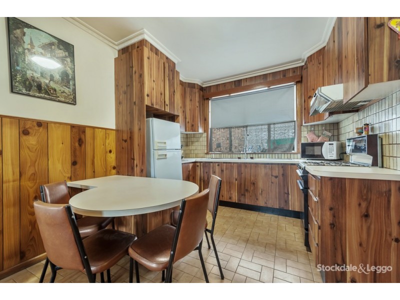 7 Home Street, Reservoir VIC 3073