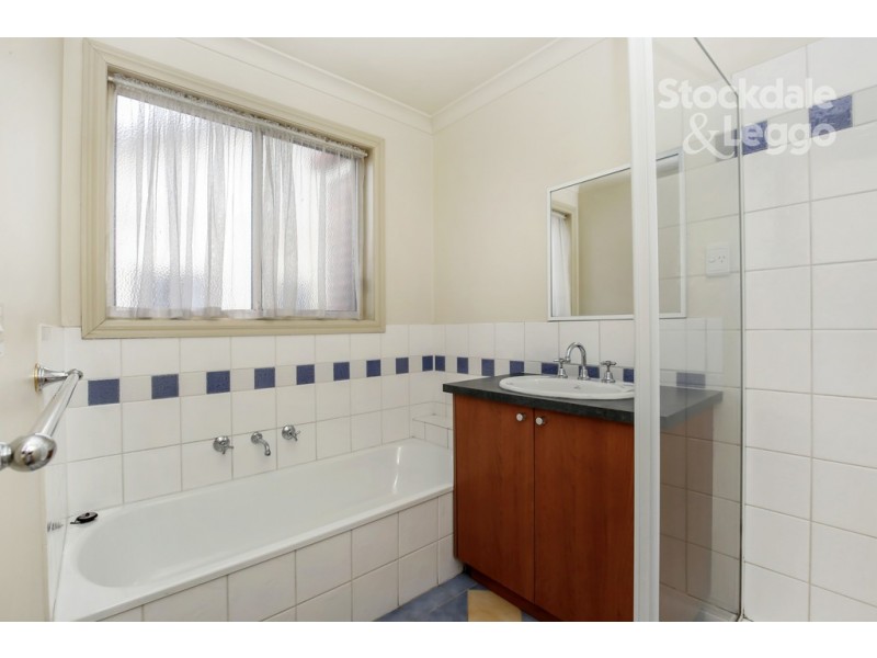 2/116 Spring Street, Reservoir VIC 3073