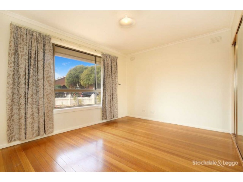 1 Sheargold Court, Reservoir VIC 3073