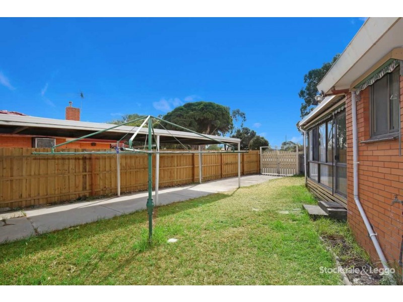 1 Sheargold Court, Reservoir VIC 3073
