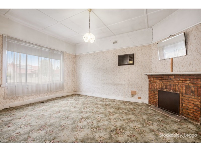 130 Rathcown Road, Reservoir VIC 3073