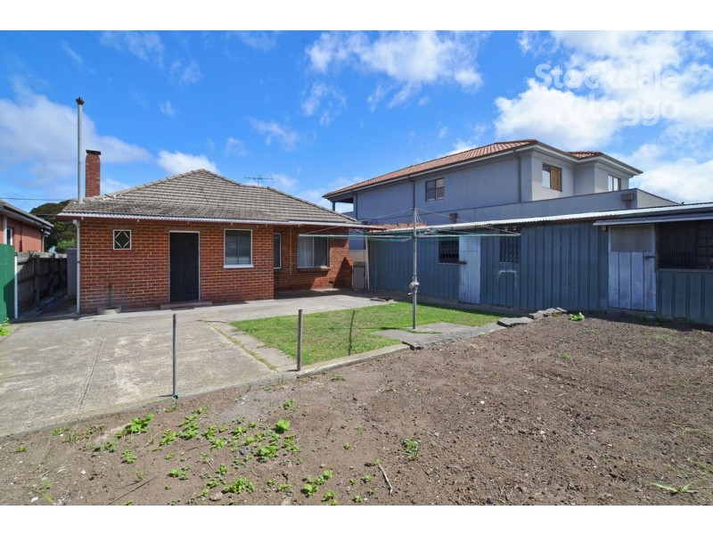 12 Wurruk Avenue, Preston VIC 3072