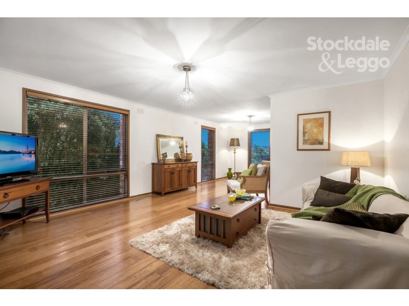 39 Manoel Avenue, Reservoir VIC 3073