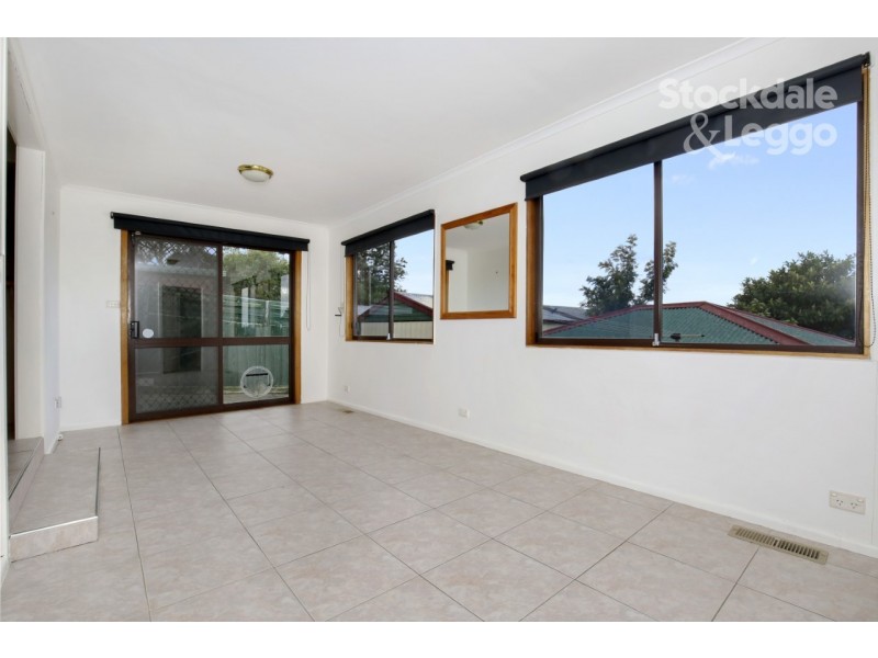 6 Gourock Street, Reservoir VIC 3073