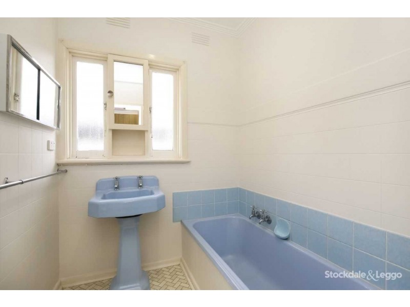 21 Elliot Street, Reservoir VIC 3073