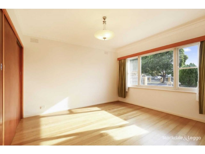 21 Elliot Street, Reservoir VIC 3073