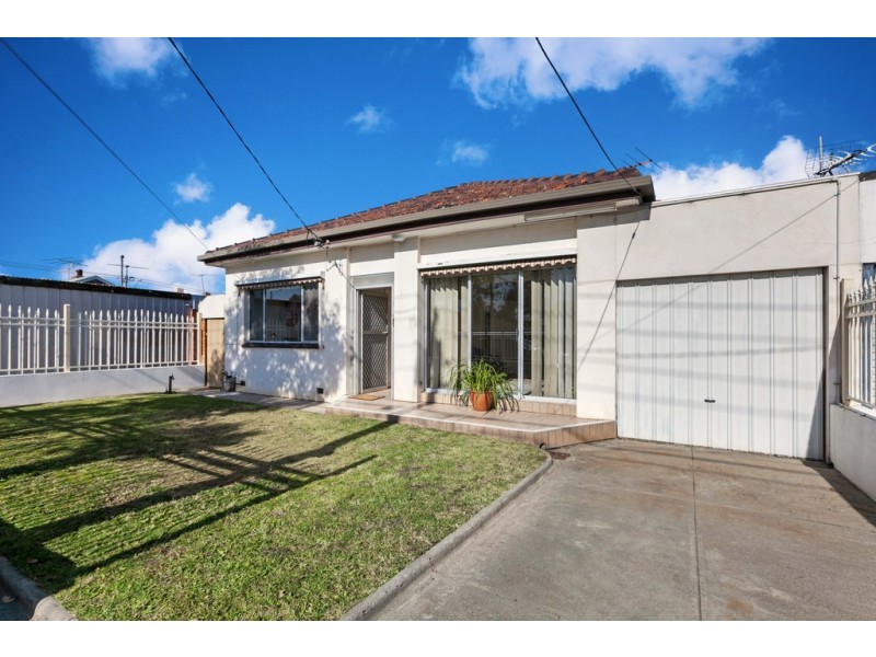 1 Cameron Street, Reservoir VIC 3073