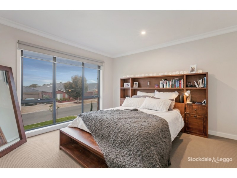 8 Freedom Street, Doreen VIC 3754