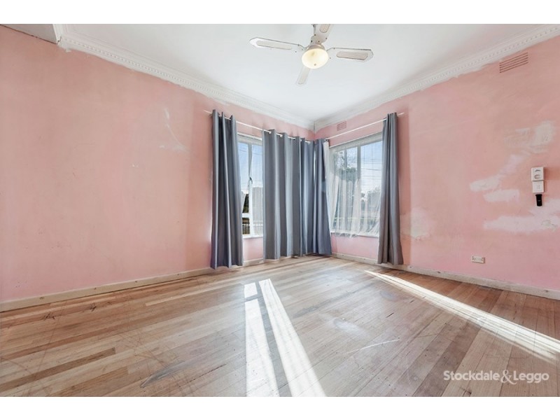 11 Asquith Street, Reservoir VIC 3073