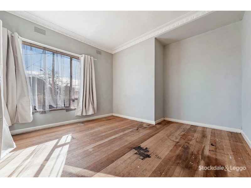 11 Asquith Street, Reservoir VIC 3073