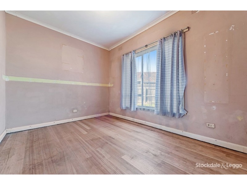 11 Asquith Street, Reservoir VIC 3073