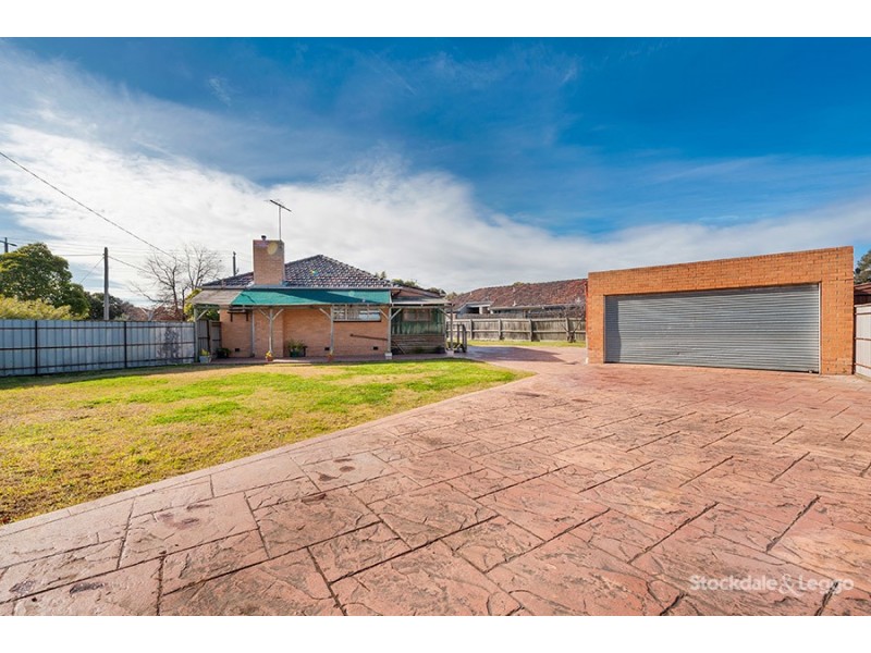 11 Asquith Street, Reservoir VIC 3073