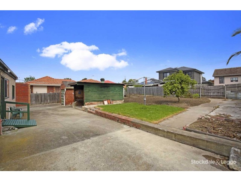 19 Newton Street, Reservoir VIC 3073