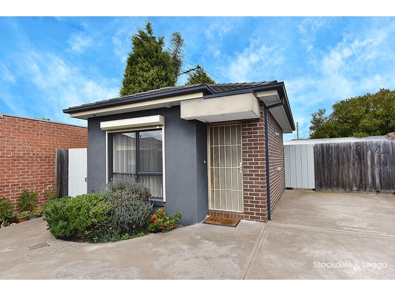 8/16 Macartney Street, Reservoir VIC 3073