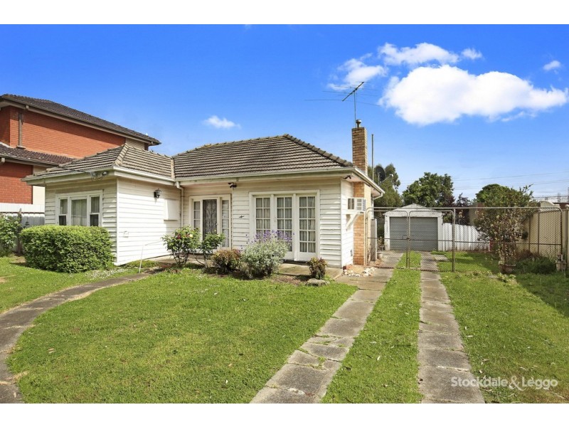 6 Hughes Parade, Reservoir VIC 3073