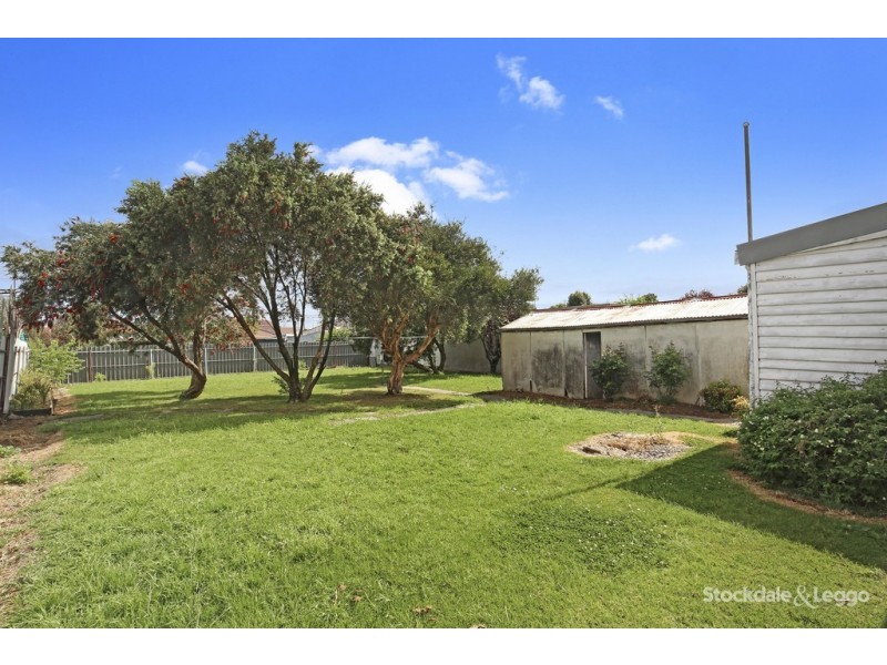 6 Hughes Parade, Reservoir VIC 3073