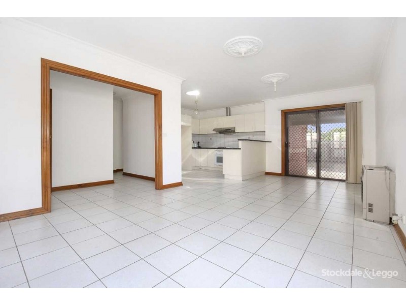 2/87 Marchant Avenue, Reservoir VIC 3073