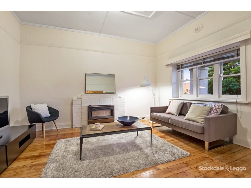 813 Sydney Road, Coburg North VIC 3058
