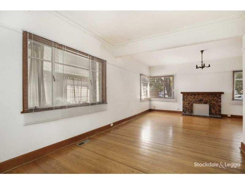 5 Bernard Street, Reservoir VIC 3073