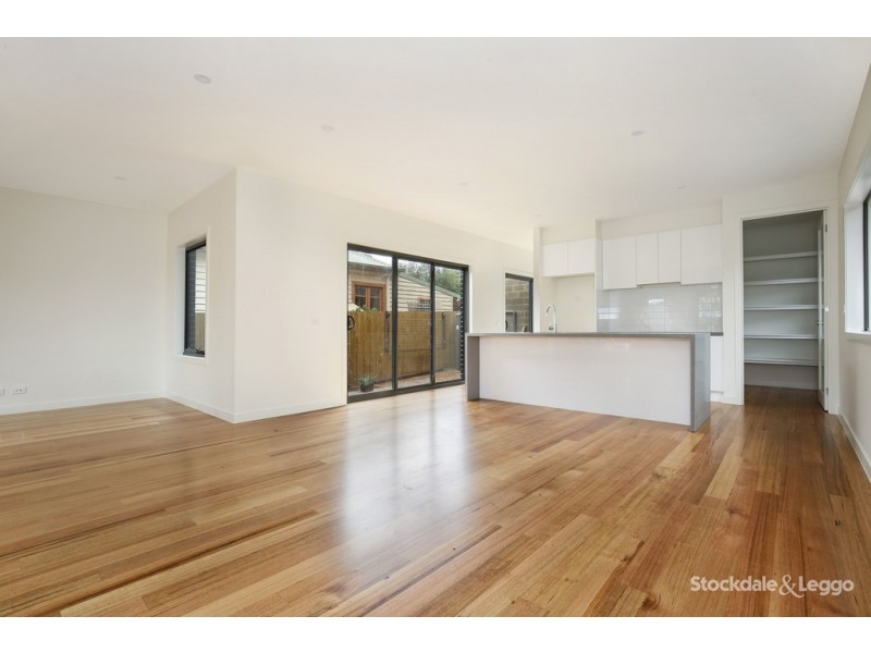 1/12 McNamara Street, Preston VIC 3072