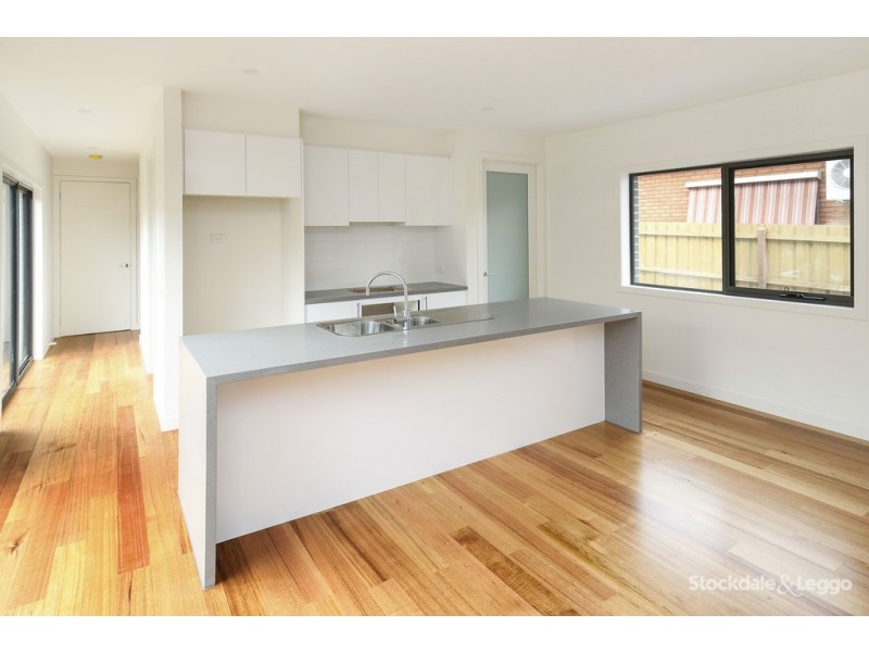 1/12 McNamara Street, Preston VIC 3072
