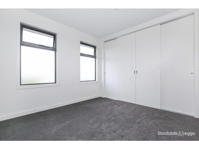 2/12 McNamara Street, Preston VIC 3072