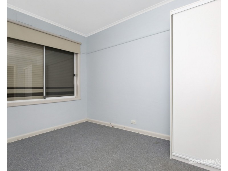 11 North Road, Reservoir VIC 3073