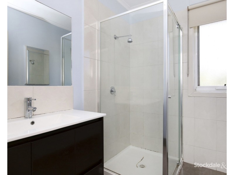 11 North Road, Reservoir VIC 3073