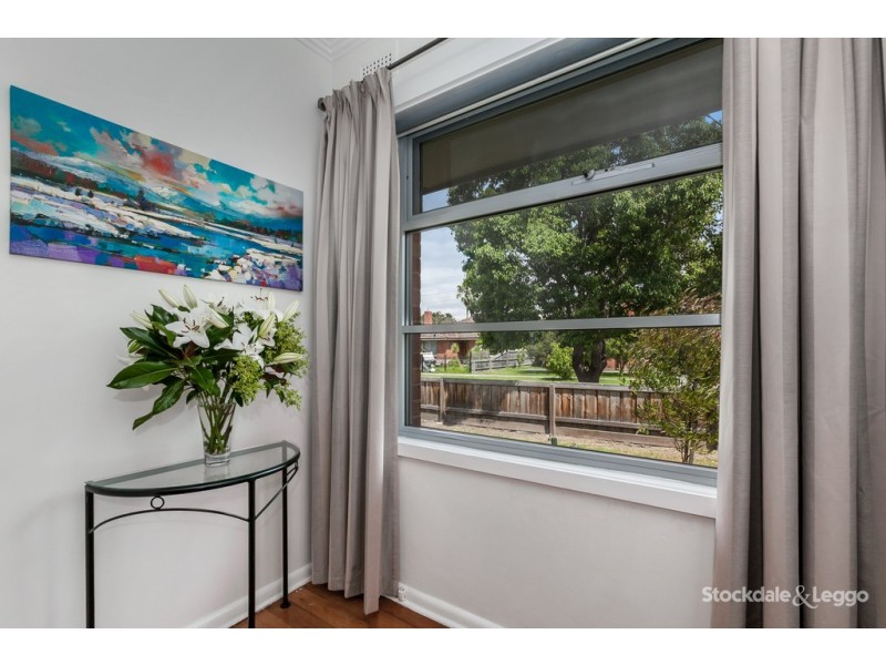 10 Clinnick Street, Reservoir VIC 3073