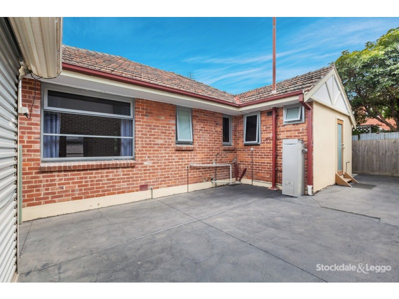 10 Clinnick Street, Reservoir VIC 3073