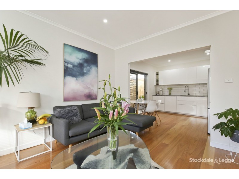 1/155 Hickford Street, Reservoir VIC 3073