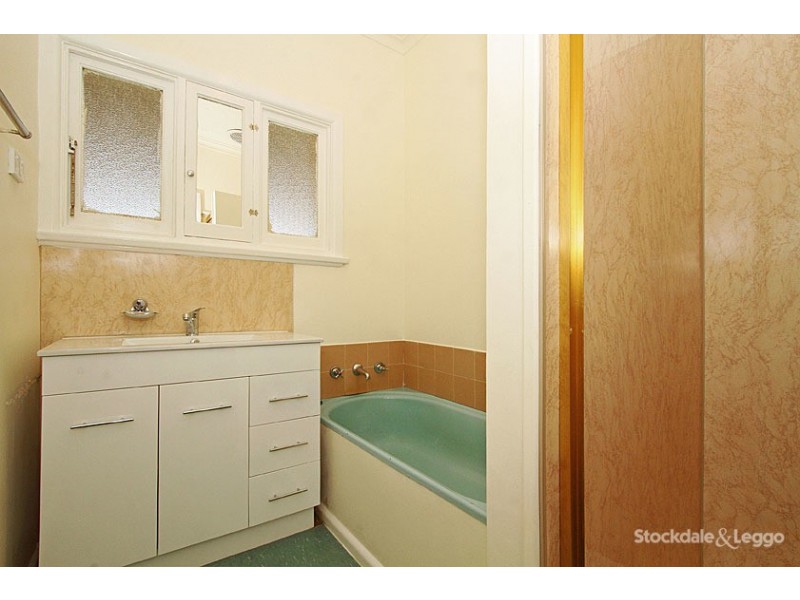 28 Ethel Avenue, Lalor VIC 3075