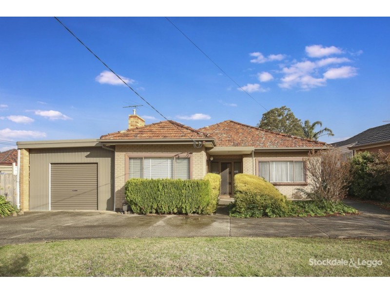 1 Liston Avenue, Reservoir VIC 3073