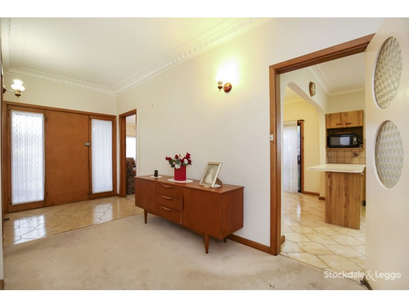 1 Liston Avenue, Reservoir VIC 3073