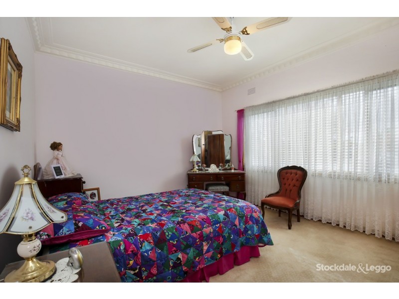 1 Liston Avenue, Reservoir VIC 3073