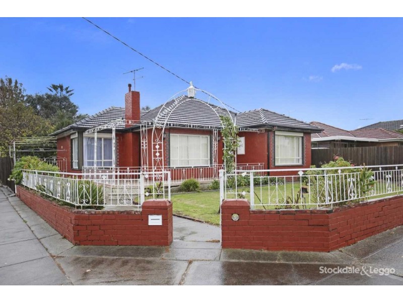 42 Curtin Avenue, Lalor VIC 3075