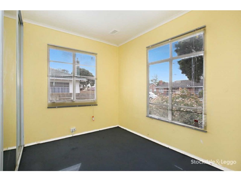22 Brunei Crescent, Heidelberg West VIC 3081